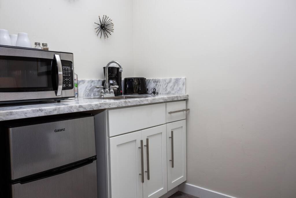 Studio With Large Balcony- San Diego Gateway ภายนอก รูปภาพ