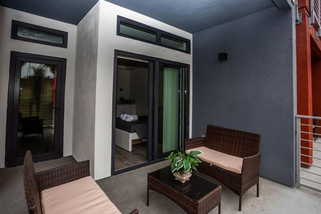 Studio With Large Balcony- San Diego Gateway ภายนอก รูปภาพ